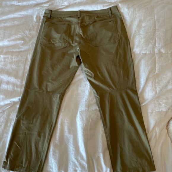 SwissTech Performance Stretch Pants Khaki Olive Size 38x30 - Picture 2 of 6